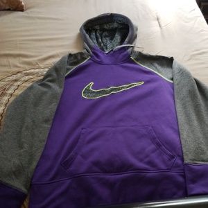 Nike sweatshirt